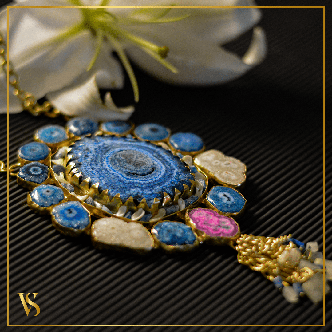 Social Media Branding - Jewellery Brand :: Behance How Social Media Influencers Impact Jewellery Buying Behavior